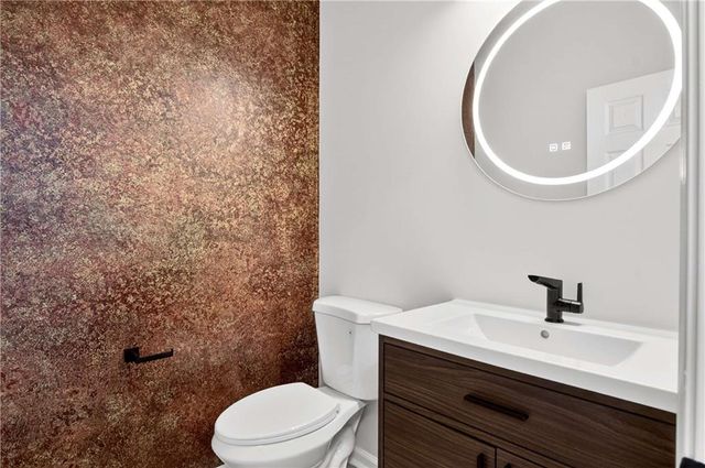 7019 Biltmore Trace, Lithonia, GA 30058