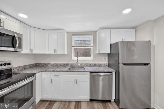 23 E 22ND ST, Wilmington, DE 19802