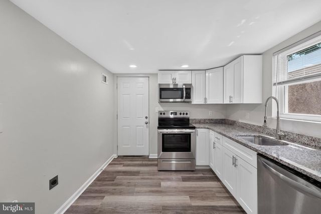 23 E 22ND ST, Wilmington, DE 19802
