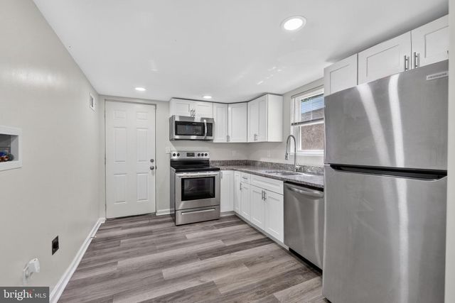 23 E 22ND ST, Wilmington, DE 19802