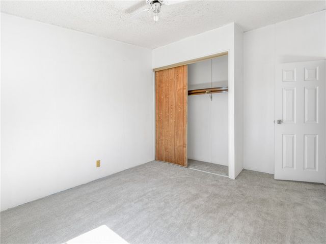 10164 White, Phelan, CA 92371