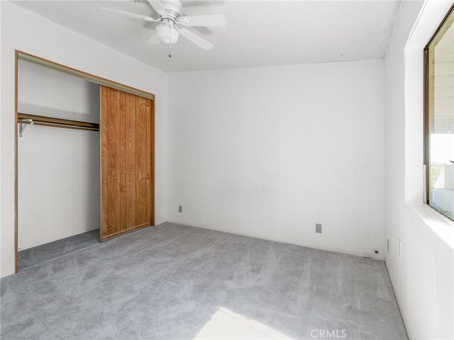10164 White, Phelan, CA 92371