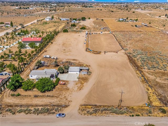10164 White, Phelan, CA 92371