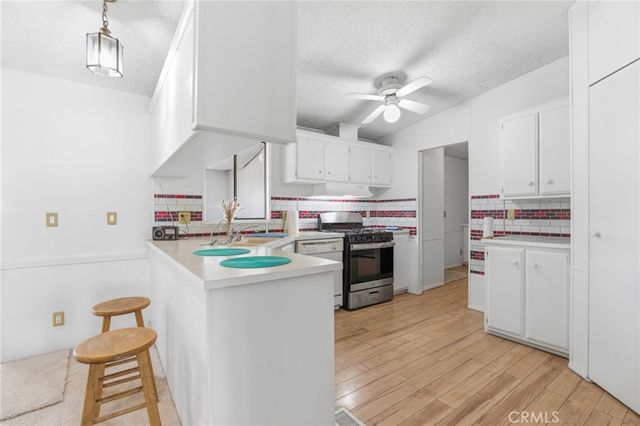 10164 White, Phelan, CA 92371