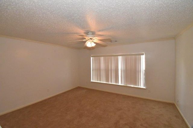 9007 Woodleigh Drive, Houston, TX 77083