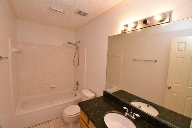 9007 Woodleigh Drive, Houston, TX 77083