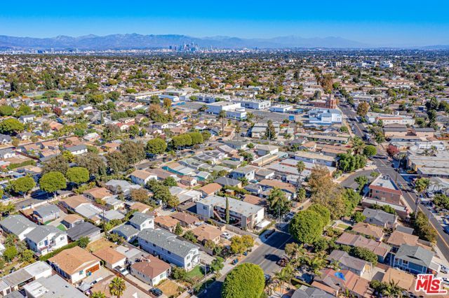 579 Hyde Park Place, Inglewood, CA 90302