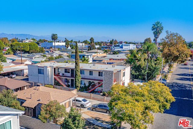 579 Hyde Park Place, Inglewood, CA 90302