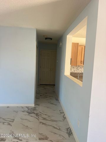 7110 NEWMAN LAKE Court, Jacksonville, FL 32222