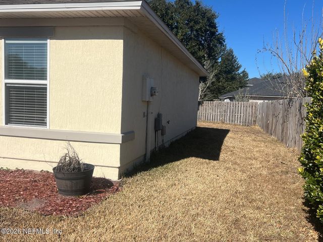 7110 NEWMAN LAKE Court, Jacksonville, FL 32222