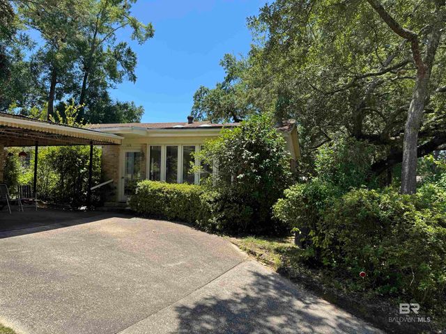 115 Pecan Avenue, Fairhope, AL 36532