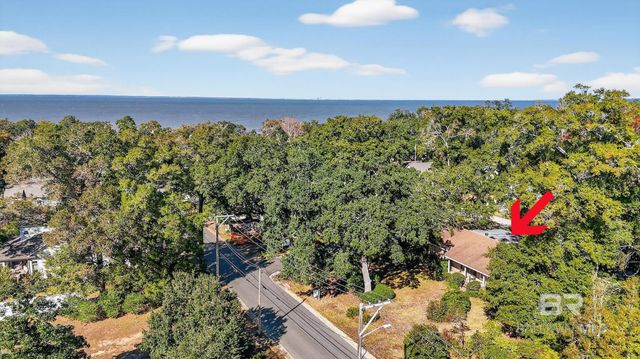 115 Pecan Avenue, Fairhope, AL 36532