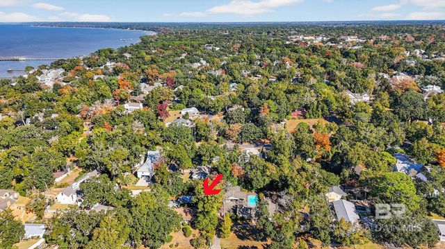 115 Pecan Avenue, Fairhope, AL 36532