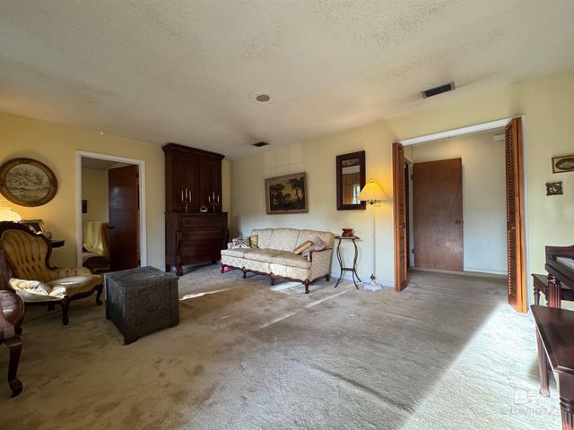 115 Pecan Avenue, Fairhope, AL 36532