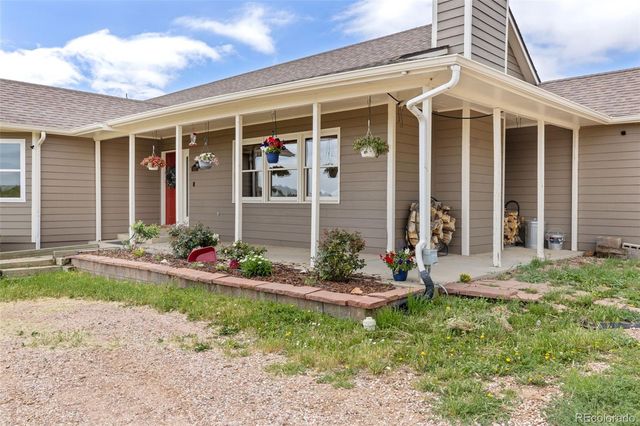 5821 W County Road 8e, Berthoud, CO 80513
