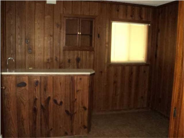 815 S College Avenue, Cleveland, TX 77327