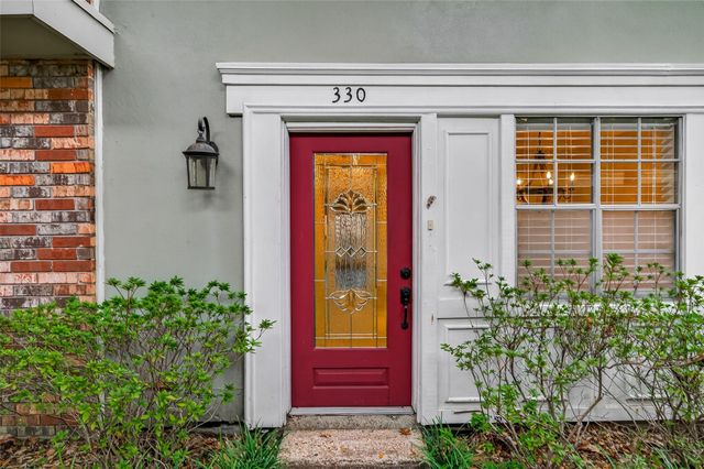 11550 Chimney Rock Road 330, Houston, TX 77035