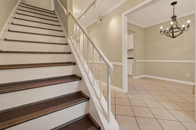 11550 Chimney Rock Road 330, Houston, TX 77035