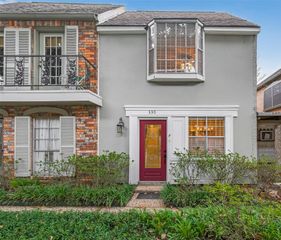 11550 Chimney Rock Road 330, Houston, TX 77035