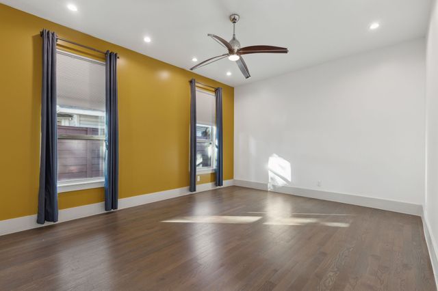 1018 S Waverly Drive, Dallas, TX 75208