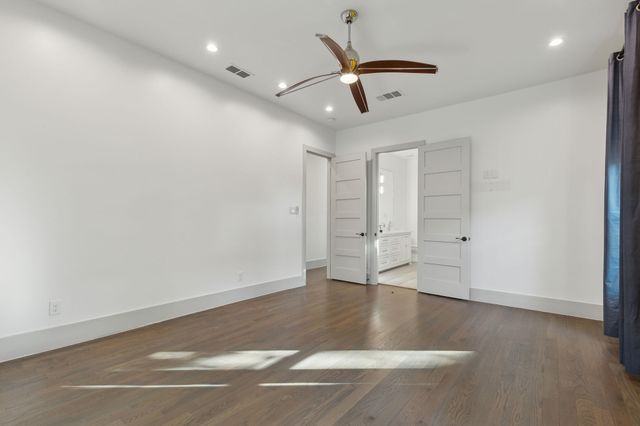 1018 S Waverly Drive, Dallas, TX 75208