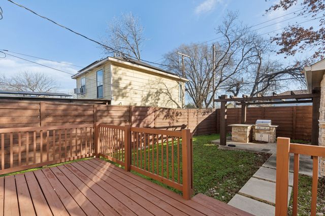 1018 S Waverly Drive, Dallas, TX 75208