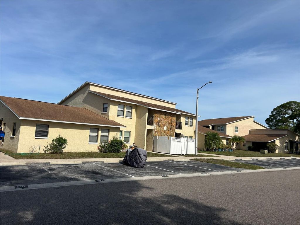 6301 58TH STREET N 602, Pinellas Park, FL 33781
