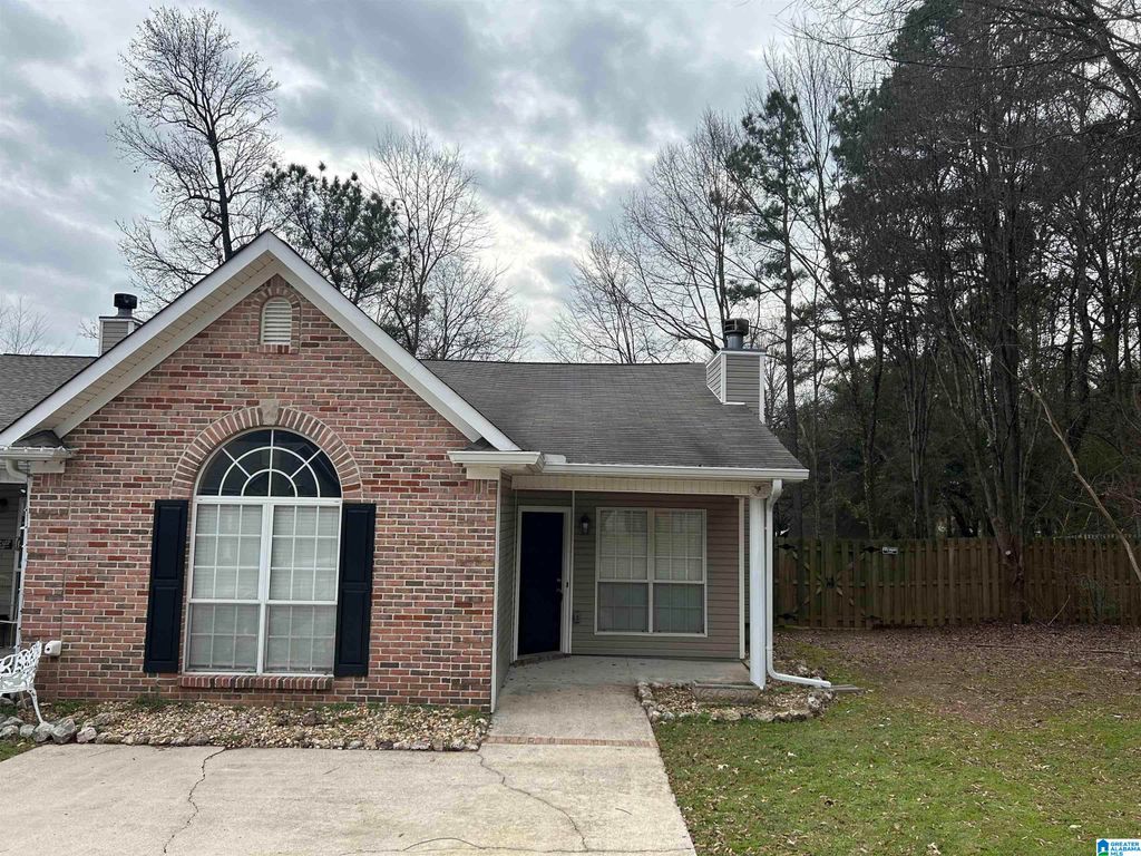 100 COALES BRANCH DRIVE, Pelham, AL 35124