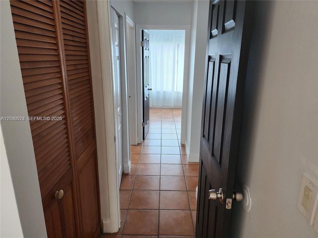 9825 SW 132nd Ct, Miami, FL 33186