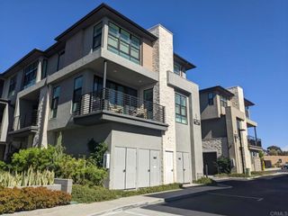 2950 Via Alta Pl, San Diego, CA 92108