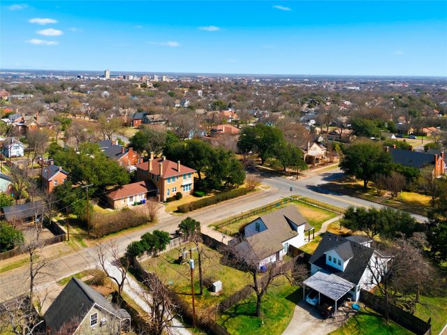 2401 Colcord Avenue, Waco, TX 76707