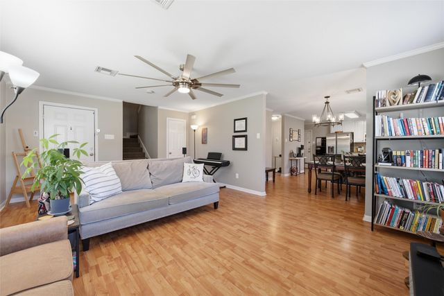 2401 Colcord Avenue, Waco, TX 76707