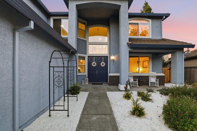 3249 Big Bear Dr, Roseville, CA 95747