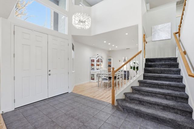 3249 Big Bear Dr, Roseville, CA 95747