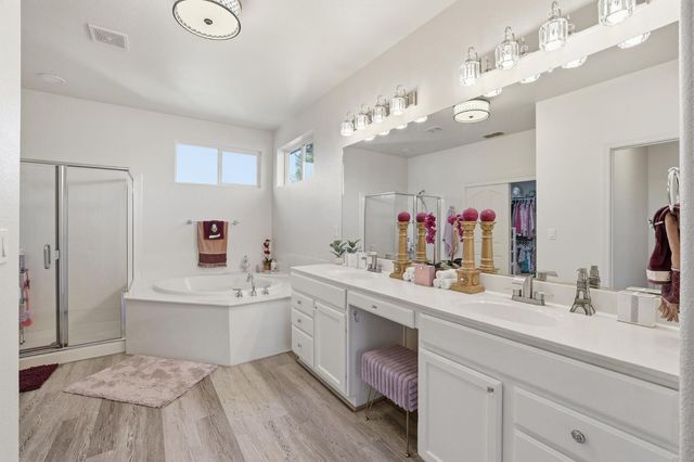 3249 Big Bear Dr, Roseville, CA 95747