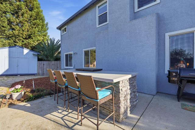 3249 Big Bear Dr, Roseville, CA 95747