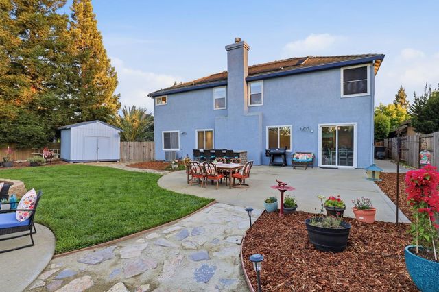 3249 Big Bear Dr, Roseville, CA 95747