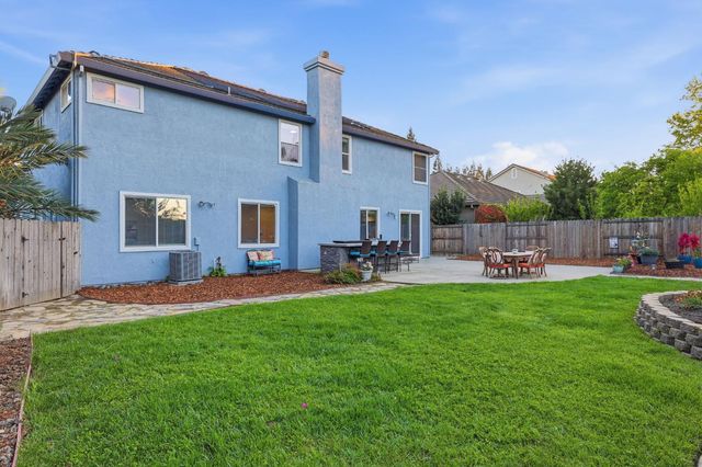 3249 Big Bear Dr, Roseville, CA 95747