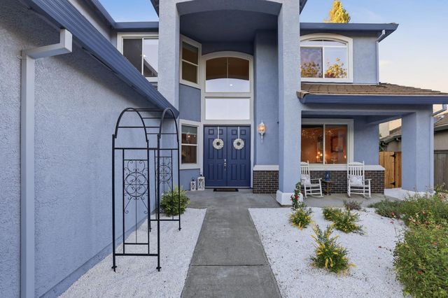 3249 Big Bear Dr, Roseville, CA 95747