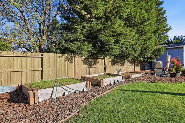 3249 Big Bear Dr, Roseville, CA 95747