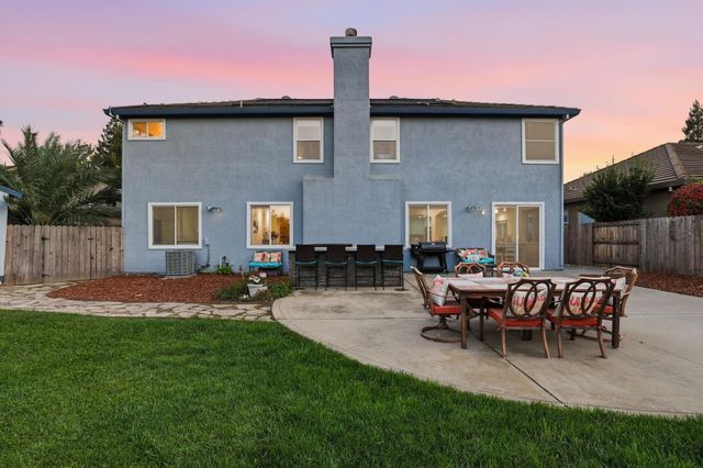 3249 Big Bear Dr, Roseville, CA 95747