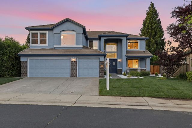 3249 Big Bear Dr, Roseville, CA 95747