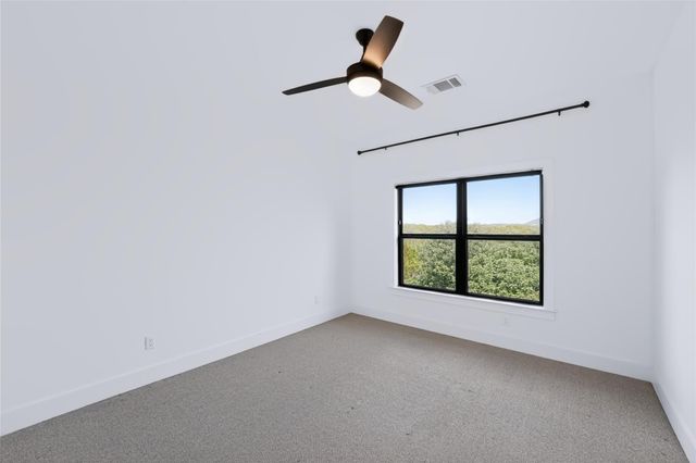 17600 Regatta View DR, Jonestown, TX 78645