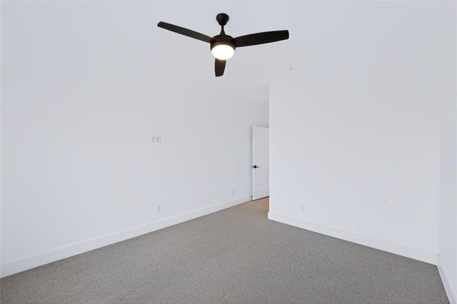 17600 Regatta View DR, Jonestown, TX 78645
