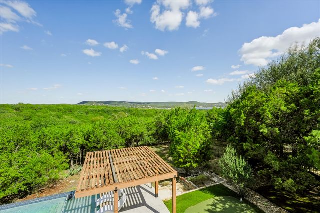 17600 Regatta View DR, Jonestown, TX 78645