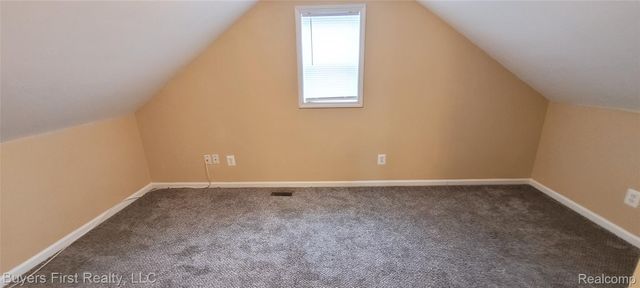 7052 Meadow Avenue, Warren, MI 48091