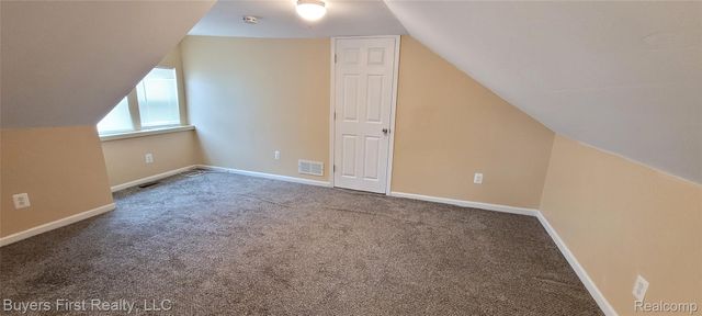 7052 Meadow Avenue, Warren, MI 48091