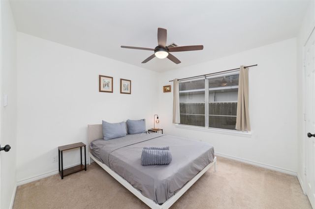 1421 Confederate Road, Houston, TX 77055