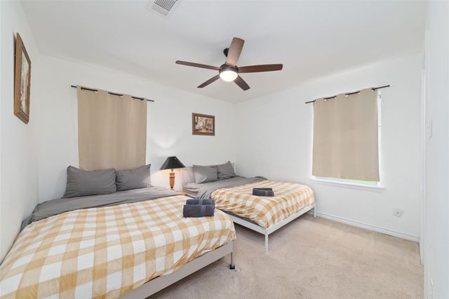 1421 Confederate Road, Houston, TX 77055