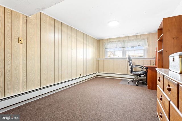 342 DEARBORNE AVE, Blackwood, NJ 08012